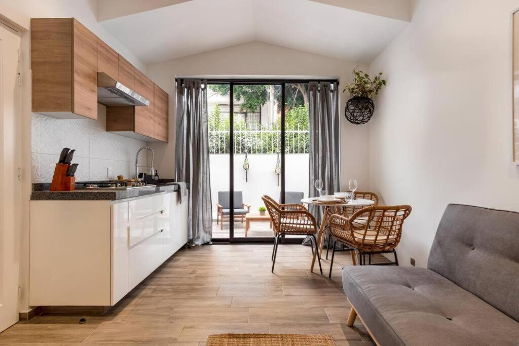 1 - Loft Privado Cama King Size Roma Sur *